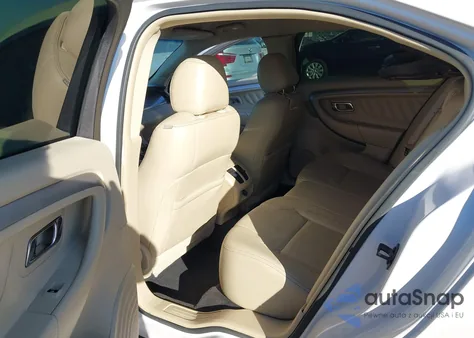 2015 Ford Taurus Sel z USA, uszkodzony, nr VIN 1FAHP2E82FG195677